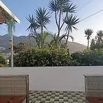 Kanela B-side Machico (Madeira)