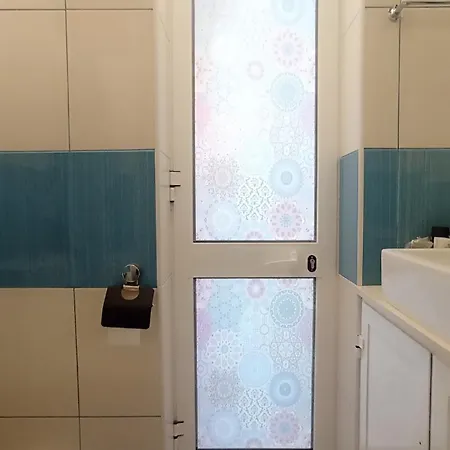 Apartment Kanela B-side *