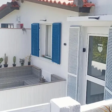 Apartment Kanela B-side *