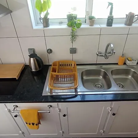 Kanela B-side Apartment Machico (Madeira)