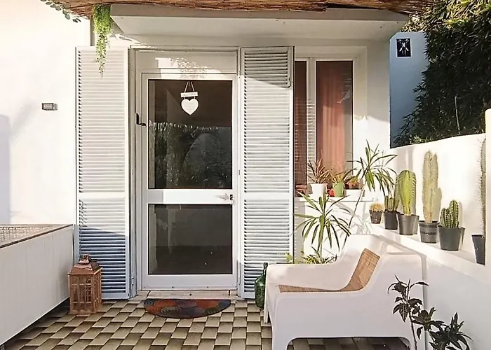 Kanela B-side Machico (Madeira)