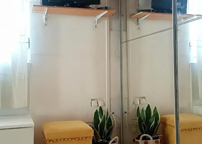 Kanela B-side Machico (Madeira)